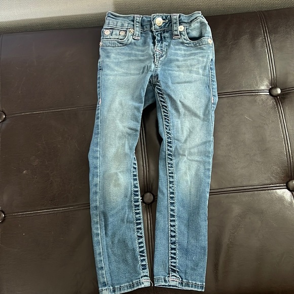 True Religion Jeans - Picture 1 of 3